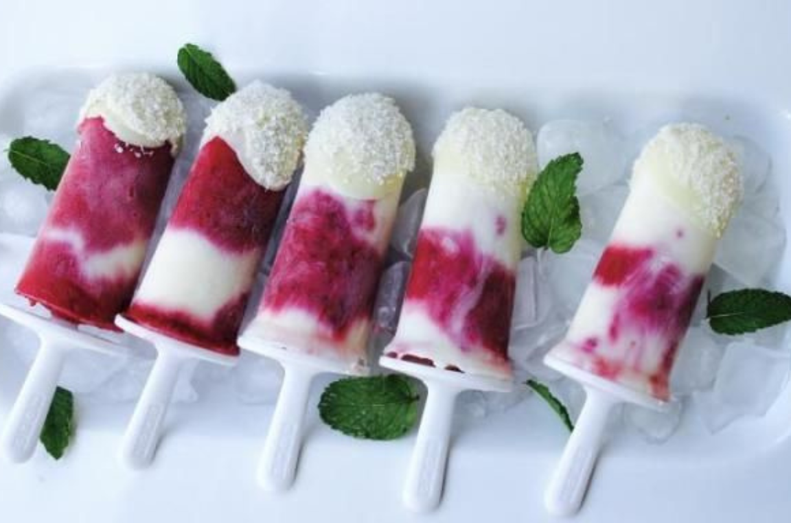Recipe: Frozen Berry Yoghurt Pops